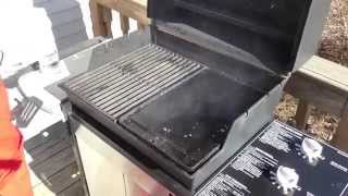 Cast Iron Griddle Demonstration on A Weber Grill Part 7542 [upl. by Kinimod]