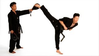 How to Do a Spinning Hook Kick  Taekwondo Training [upl. by Lalla]