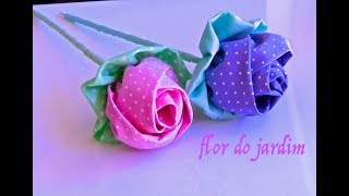 Botao de Rosa de Tecido  Passo a Passo tutorial HOW TO MAKE ROLLED RIBBON ROSES  fabric flowers [upl. by Ahsad]