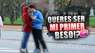 BUSCANDO MI PRIMER BESO EN LA CALLE [upl. by Ehman]