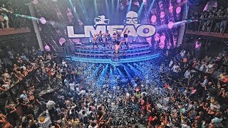 Nightlife in Cancun  Open Bar at Coco Bongo and Dinner at Carlos n Charlies [upl. by Rambow]