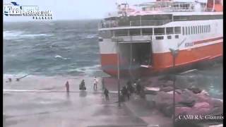 Greek Island Ferry Flawlessly Executes Heavy Seas Med Moor AGAIN [upl. by Uv]