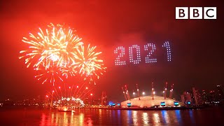 Londons 2021 fireworks 🎆 Happy New Year Live 🔴 BBC [upl. by Small]