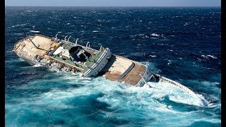 Top 5 Sinking Ship Scary Footage [upl. by Nahgiem]