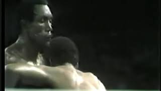 Antonio Cervantes vs Wilfred Benitez [upl. by Tedmann]