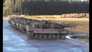 Leopard 2A5 im Feuerüberfall [upl. by Pickens]