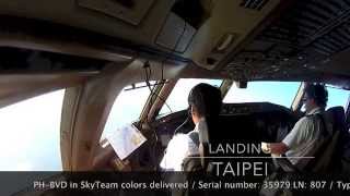 Pilots View of KLM 777300ER approach and landing at Taipei  Cockpit [upl. by Danielle]