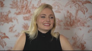 Sophie Turner Seeing a therapist saved my life [upl. by Landon]