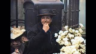 A Day in Old London in 1920 in colour AI enhanced HD [upl. by Htebsle]